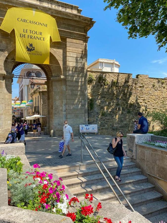 découvrez une ancienne maison de drapier du XVII siecle au coeur de bastide Carcasona Habitación foto